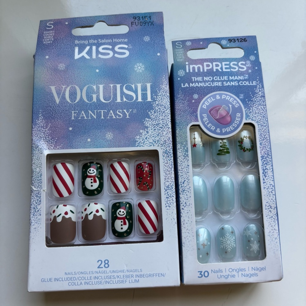 Kiss Set of Press On Nails